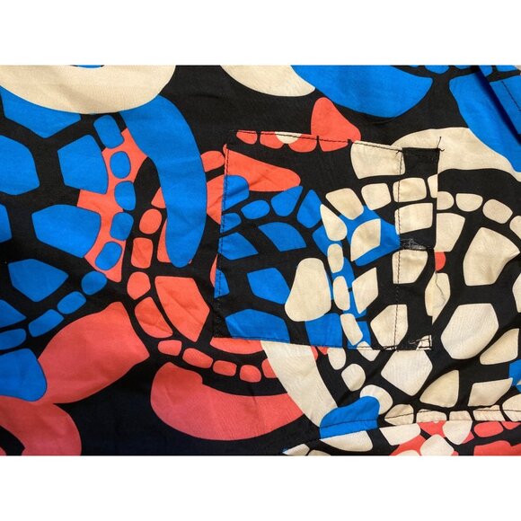 Uzzi Mens Large Button-Up Hawaiian Shirt With Abstract Turtle Shell Print In Red - Picture 5 of 6